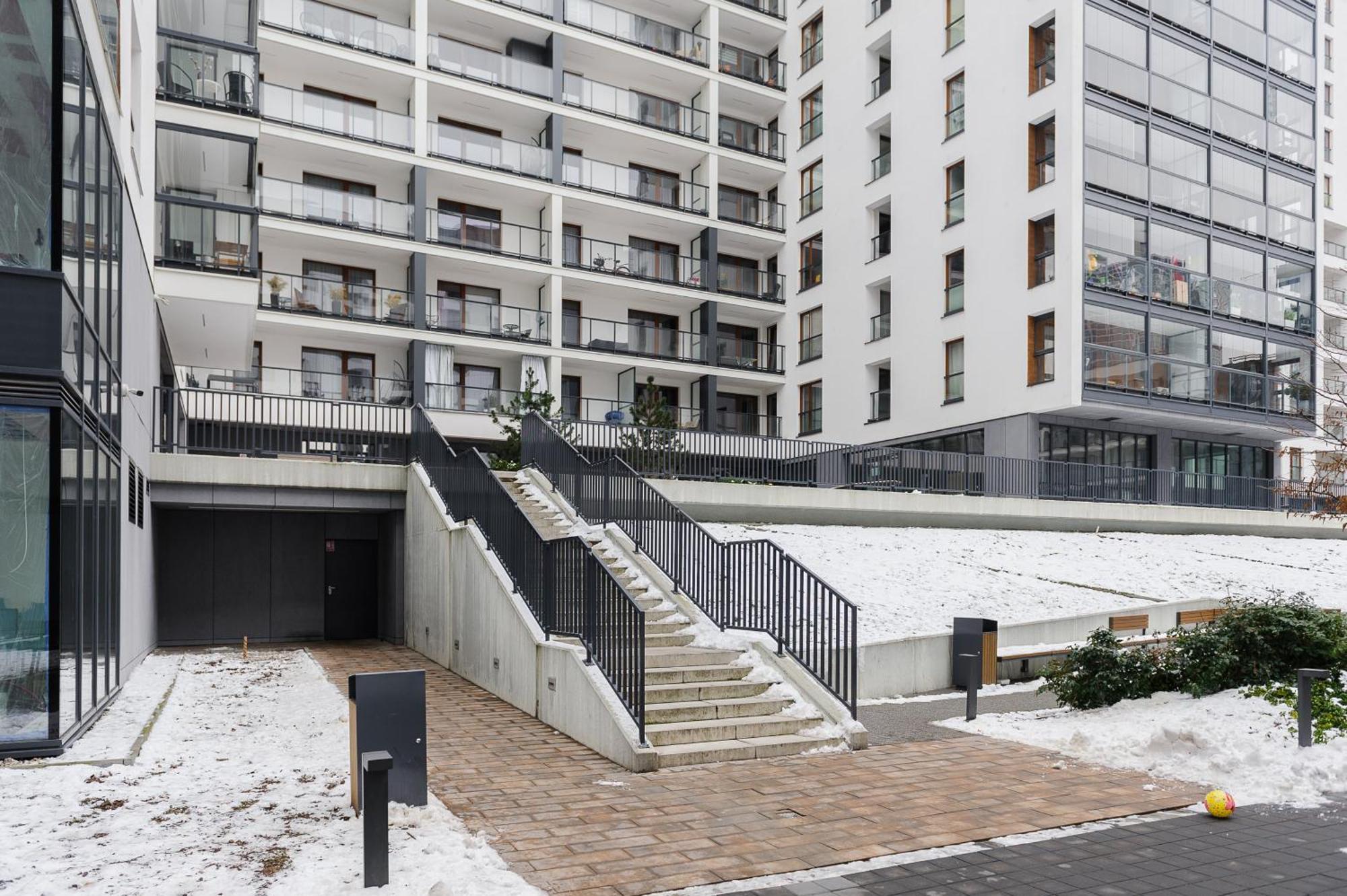 Lumina Lux Apart Near Muzeum Powstania Warsaw Exterior photo